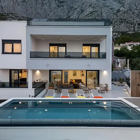 アパート Bacula Veliko Brdo